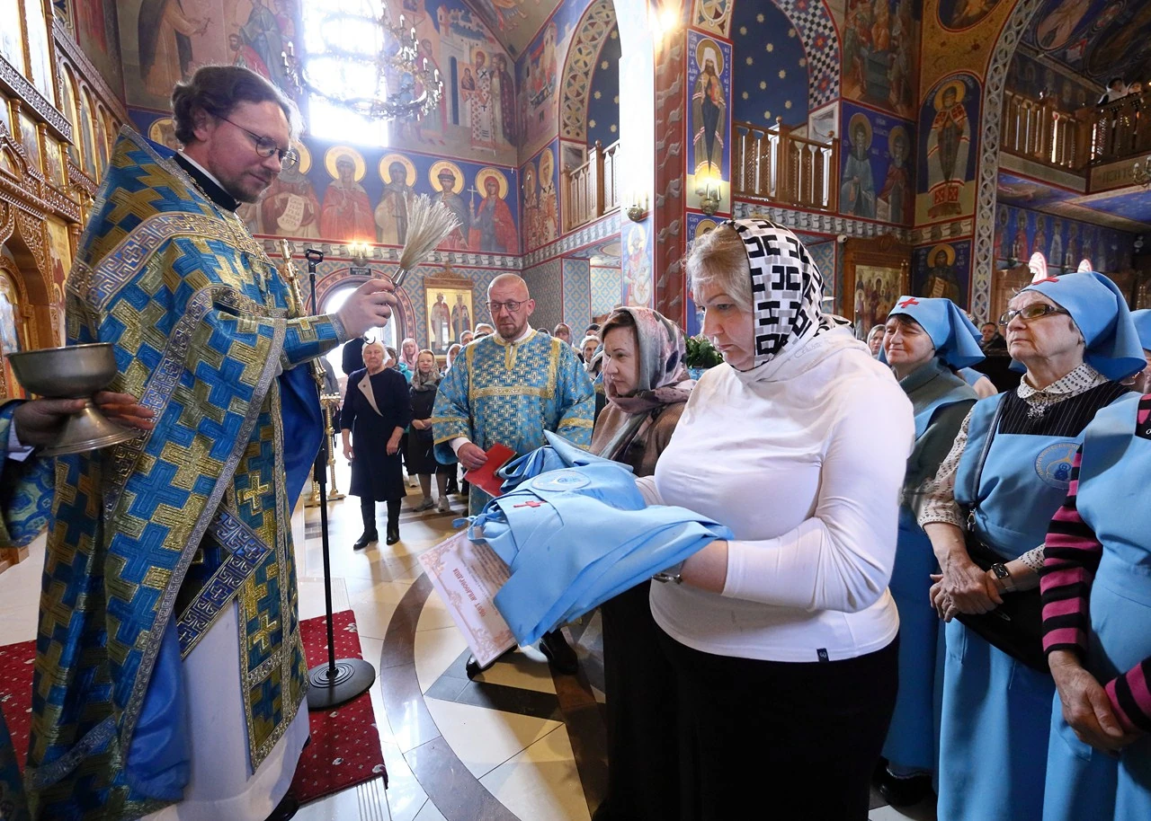 Посвящение в Сестричество новых сестер